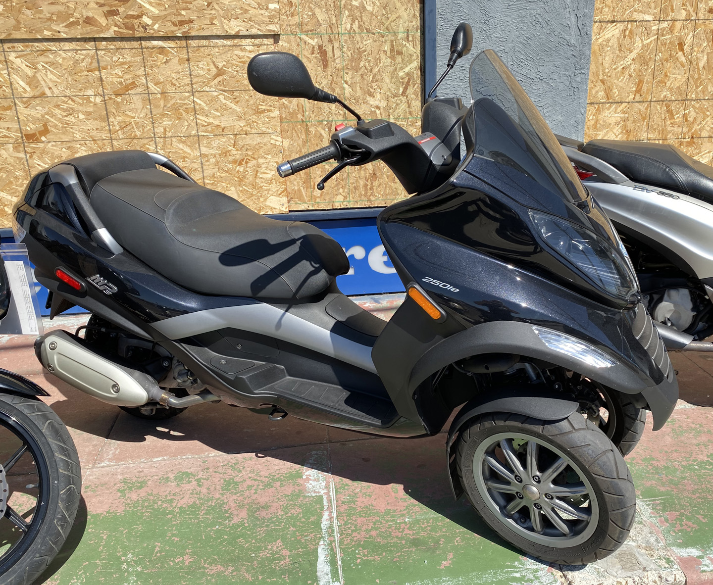 IMG_4972 San Diego Scooters Vespa Genuine Piaggio