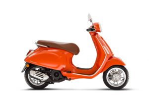vespa-primavera-150-arancio-impulsivo-glossy-orange