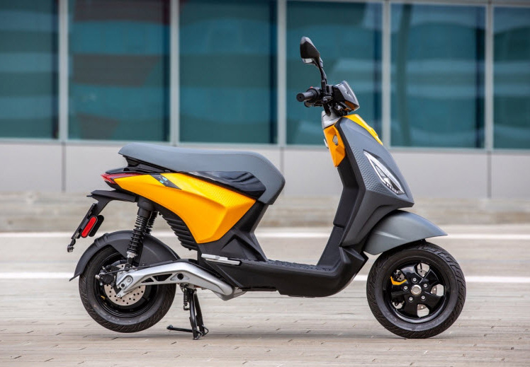 2022 Piaggio One Active Scooter (40mph) $300 OFF | San Diego | Vespa | Genuine | Piaggio