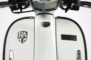 royal-alloy-gp300-black-front-white