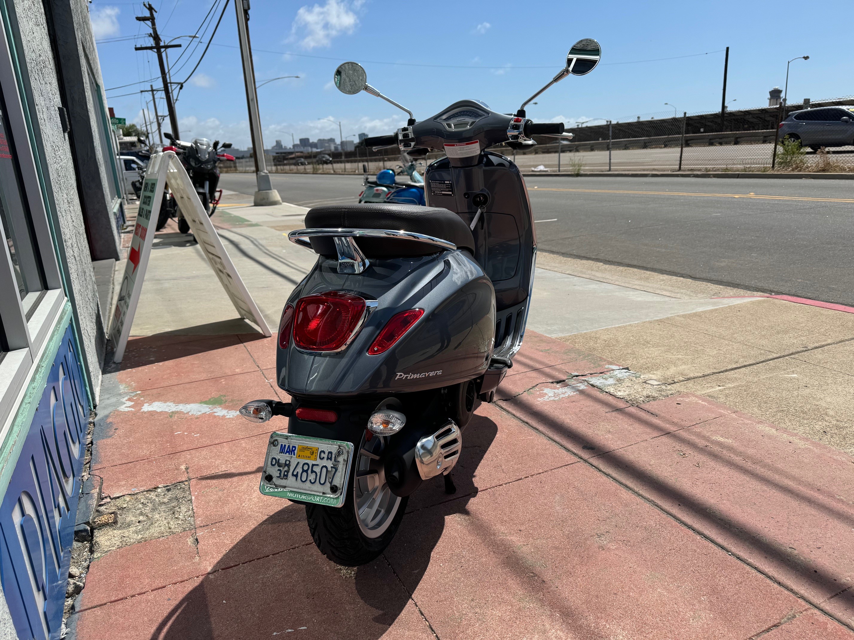 VESPA-PRIMAVERA-DEMO-GRAY-2023 | San Diego Scooters | Vespa | Genuine ...