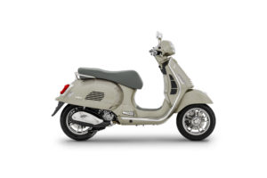 2025-VESPA-GTS310-BEIGE-AVVOLOLGENTE