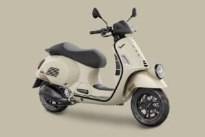 2027-VESPA-GTV310-TAN-BEIGE-AVVOLGENTE-2