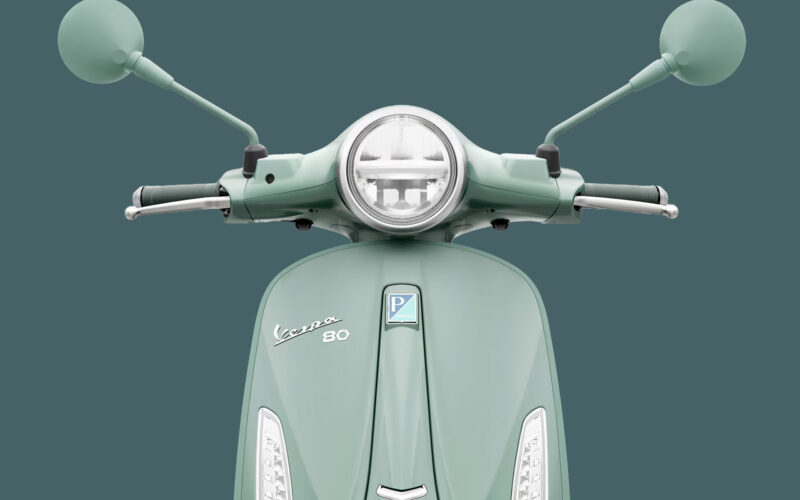 2026-vespa-primavera-80th-front