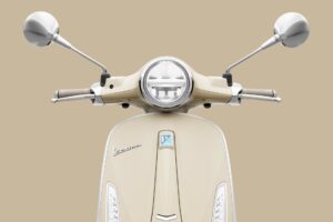 2027-vespa-Primavera-S-150-Giallo-front